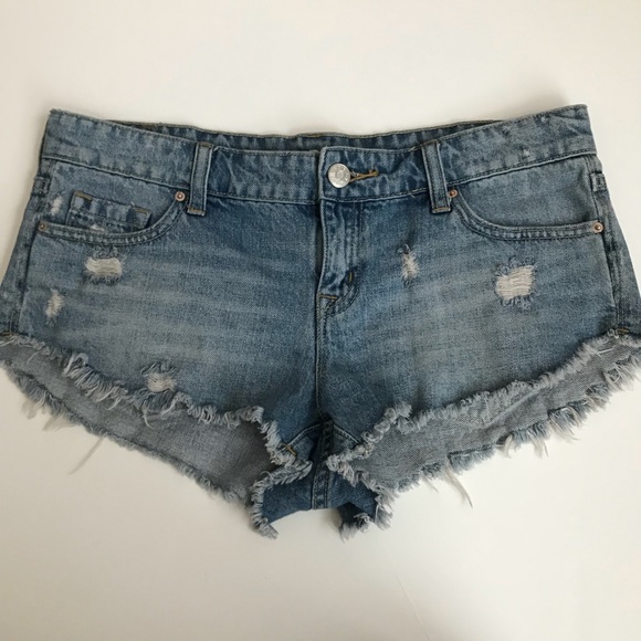BDG Pants - BDG Urban Outfitters | low rise short size 28